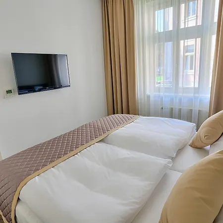 Hotel Ensana Pro Patria 2*