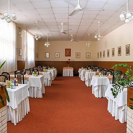 Ensana Pro Patria Hotel